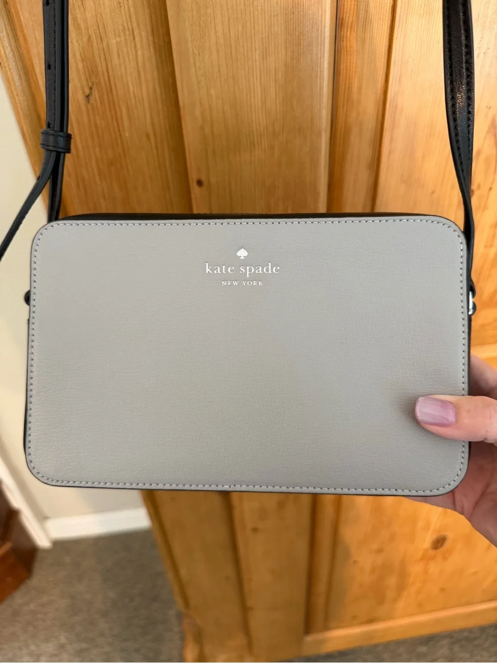 Kate Spade Sienna Leather Crossbody Gray w/Black Strap